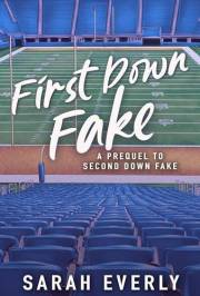 First Down Fake: A Prequel to Second Down Fake (Norwalk Breakers)